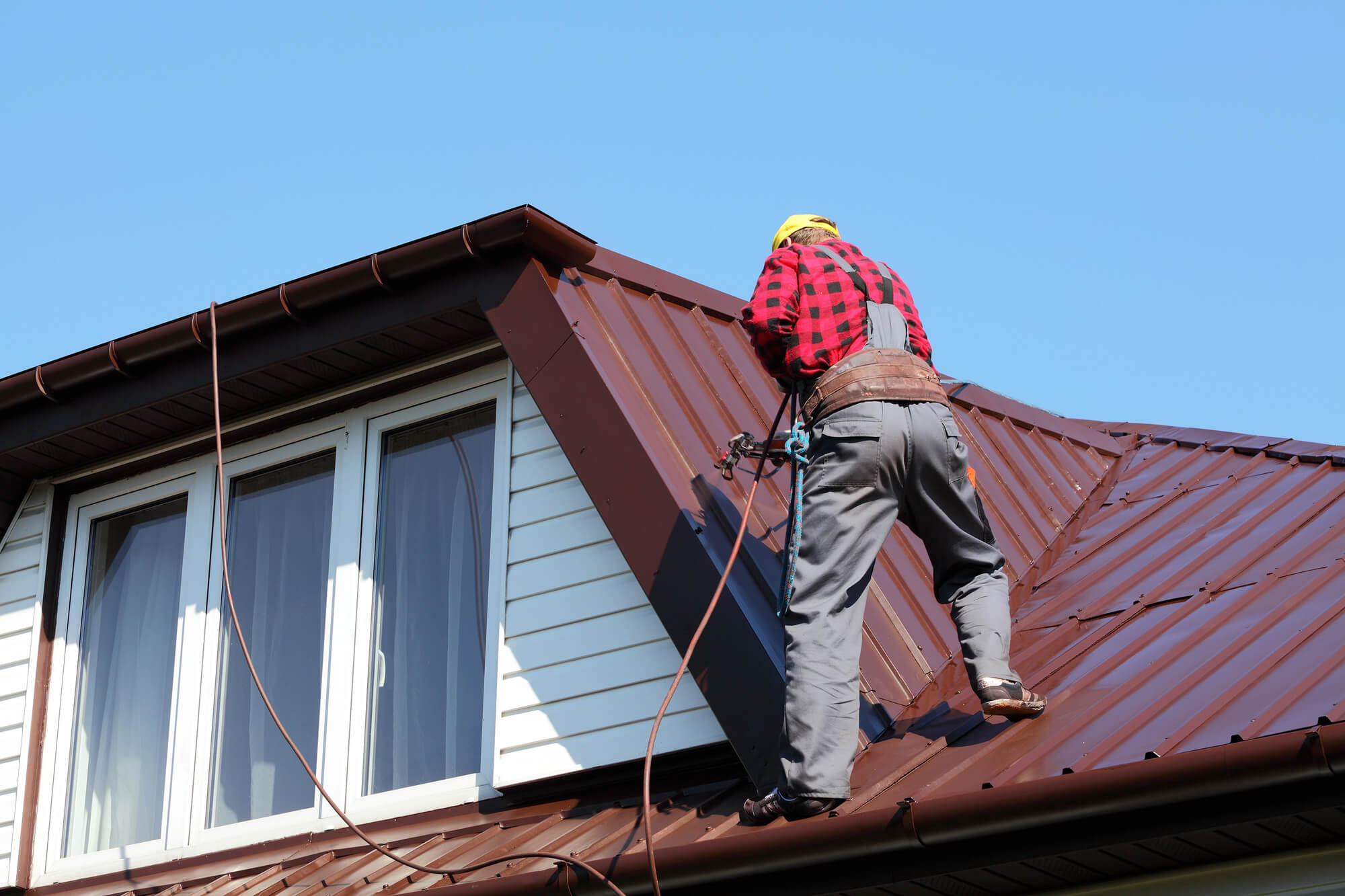The Complete Guide to Roofing Service Franchise Opportunities